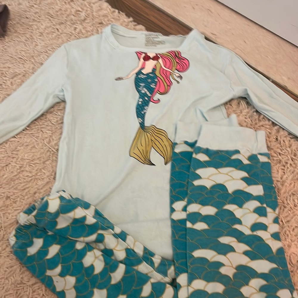 girls mermaid pajama set